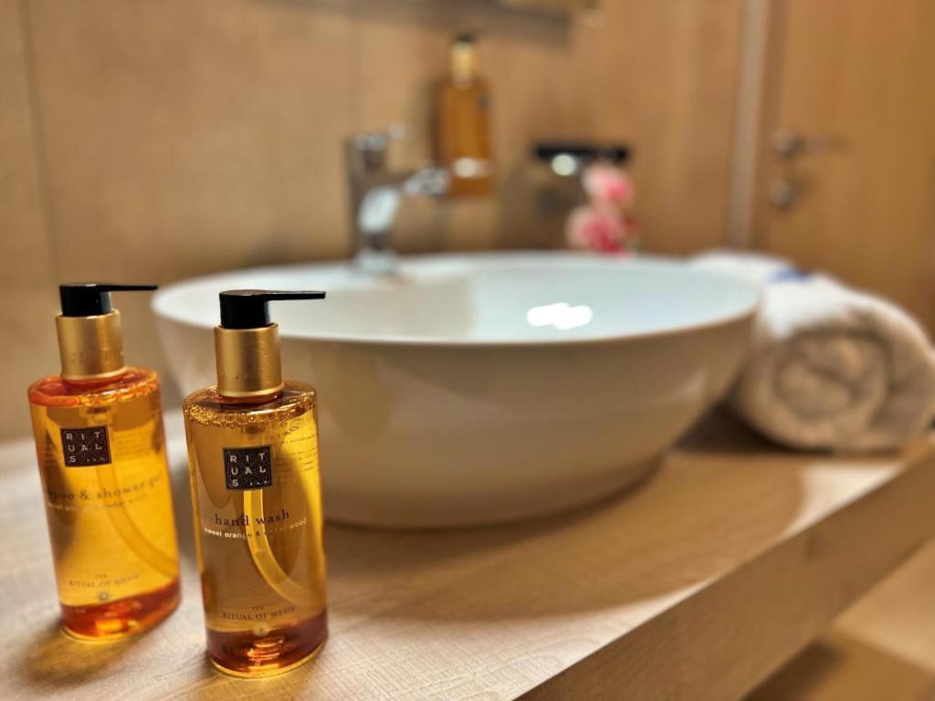 Hotel Condor Τουλσέα Εξωτερικό φωτογραφία